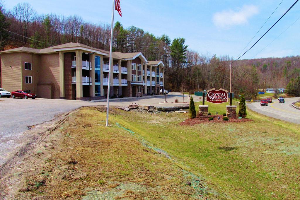 Crystal Springs Inn And Suites Towanda Extérieur photo