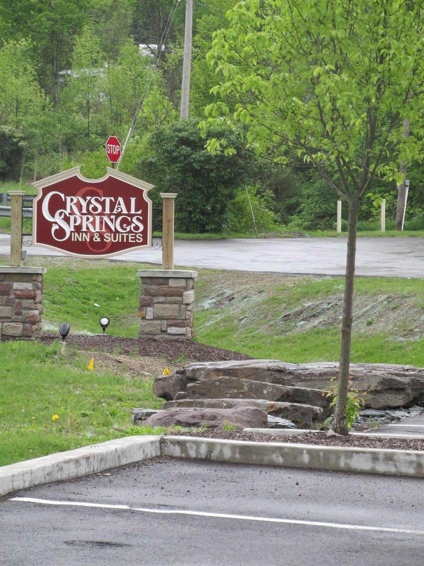 Crystal Springs Inn And Suites Towanda Extérieur photo