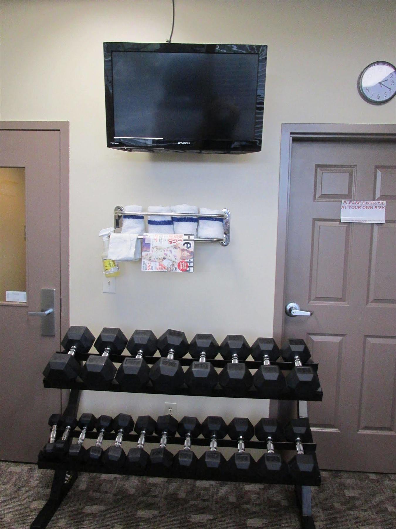 Crystal Springs Inn And Suites Towanda Extérieur photo