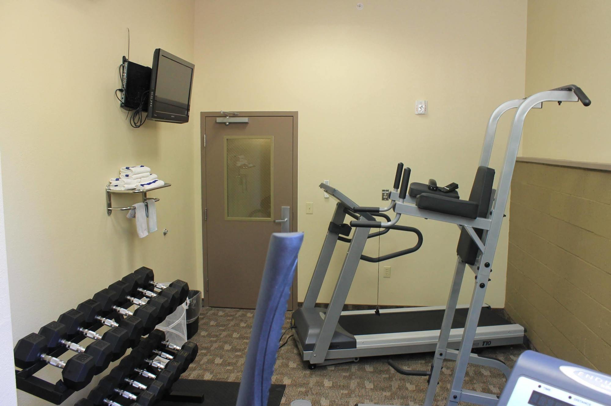 Crystal Springs Inn And Suites Towanda Extérieur photo